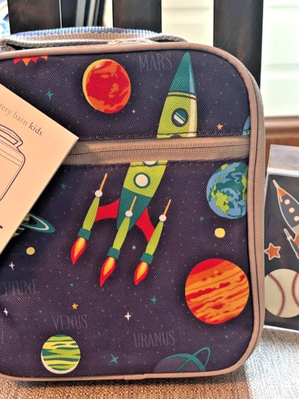 NWT Pottery Barn School Kids LUNCHBOX + Sticker Space Planet SET New boy girl - Picture 3 of 3